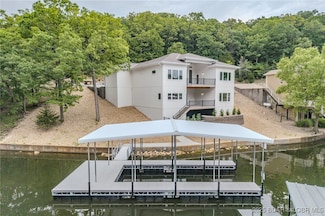 80 Ledgestone Estates Ct, Sunrise Beach, MO 65079