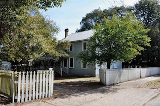 4600 Forsyth St, Milton, FL 32583