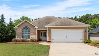 208 Summerstone Bend, Byron, GA 31008