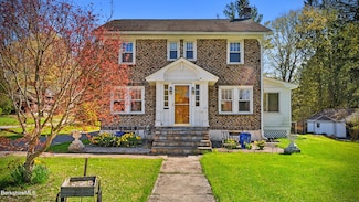 541 West St, Pittsfield, MA 01201