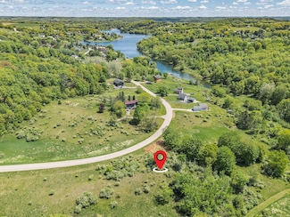 L121 Staghorn Black Forest Dr, Woodland, WI 53941
