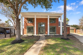 15411 Robin Grove Ct, Cypress, TX 77433