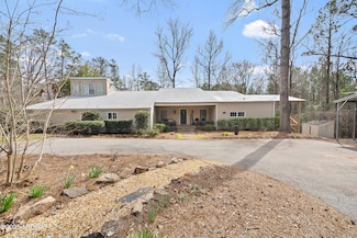 881 Georgia 18, Gray, GA 31032