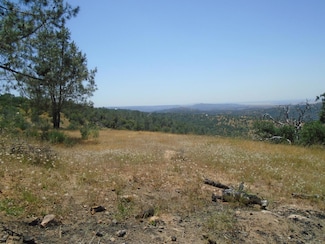 123 Quartz Ridge Ct, Coarsegold, CA 93614