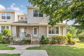 183 Driscoll Ct, Somerset, NJ 08873
