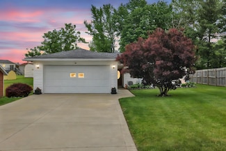 62 Brushwood Dr, Mansfield, OH 44907
