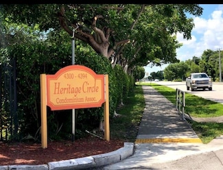 4384 NW 9th Ave Unit#20-1d, Deerfield Beach, FL 33064