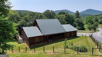 130 Stable Gate Dr, Blairsville, GA 30512