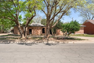 5224 17th St, Lubbock, TX 79416
