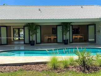8845 SW 176th Terrace, Palmetto Bay, FL 33157