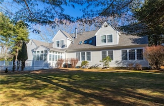 85 Sheep Farm Dr, East Greenwich, RI 02818
