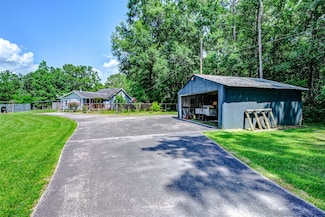 637 County Road 6502 E, Dayton, TX 77535