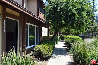 8723 1/2 Cedros Ave Unit 55, Panorama City, CA 91402