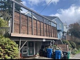 4909 Green Lake Way N, Seattle, WA 98103