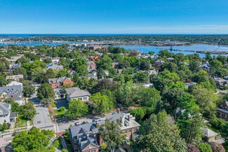 108 Vaughan St, Portland, ME 04102