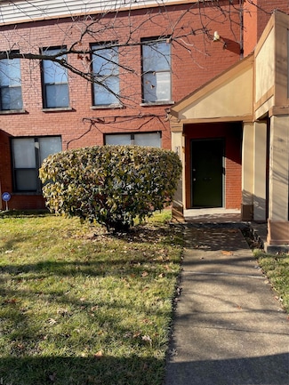 769 Walton Ave Unit 3, Saint Louis, MO 63108