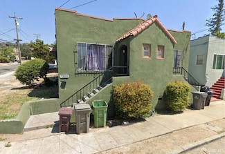 7302 Ney Ave, Oakland, CA 94605