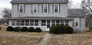 1423 S Saline 3rd St, Centerpoint, IN 47840
