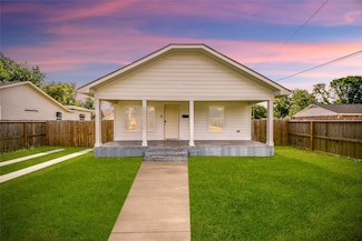 2802 Bringhurst St, Houston, TX 77026