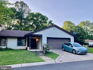 16 Aquarius Ct, Silver Spring, MD 20906