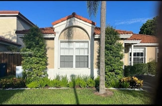 5596 NW 102nd Ct, Doral, FL 33178