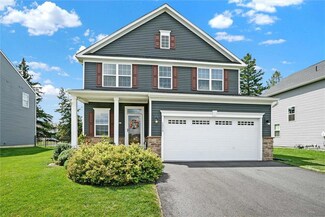 1316 Woodmont Ln, Catasauqua, PA 18032