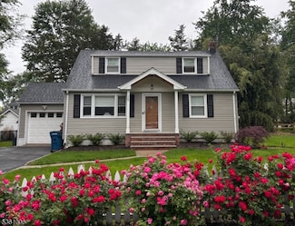 25 Harwood Ave, Berkeley Heights, NJ 07922