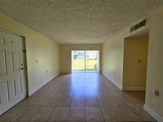 1215 N Benoist Farms Rd Unit 103, West Palm Beach, FL 33411