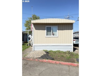 34956 Seavey Loop Rd Unit 66, Eugene, OR 97405