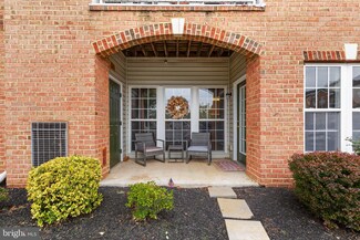5378 Glenthorne Ct, Rosedale, MD 21237