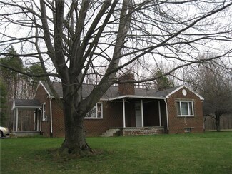 2478 Benjamin Franklin Hwy, Edinburg, PA 16116