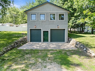 N3245 Walnut Rd, Lake Geneva, WI 53147
