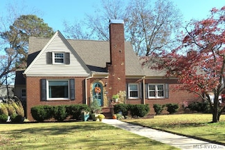 632 Cedar St, Roanoke Rapids, NC 27870