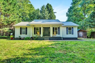 799 Powells Store Rd, Glade Hill, VA 24092