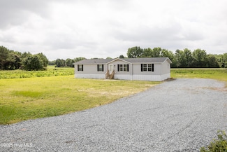 446 Browns Church Rd, Clinton, NC 28328