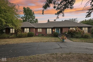 135 Westmoor Dr, Lebanon, IN 46052