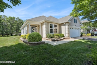 14 Hot Springs Terrace, Barnegat, NJ 08005