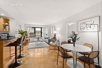150 E 56th St Unit 2A, New York, NY 10022