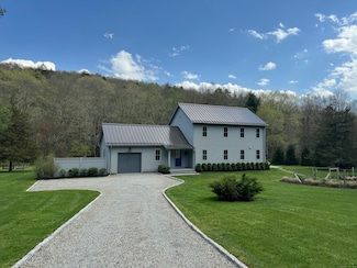 126 River Rd, Washington Depot, CT 06794