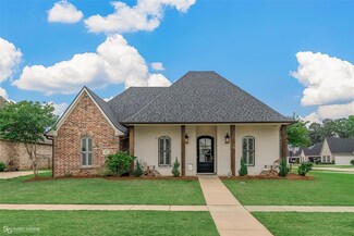 500 Linden Cir, Benton, LA 71006