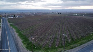 1670 Smith Rd, Zillah, WA 98953
