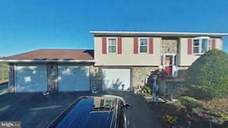3071 Homestead Rd, Mount Joy, PA 17552