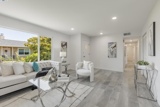 1965 Ascot Dr Unit 6, Moraga, CA 94556