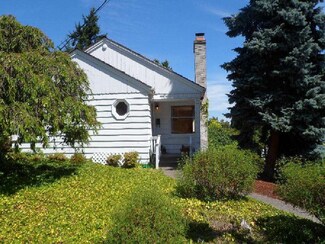 5200 37th Ave NE, Seattle, WA 98105