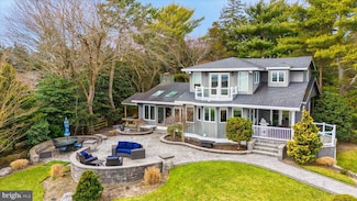 229 Landing Ln, Linwood, NJ 08221