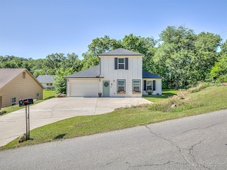 228 W Ohio Ave, Kiefer, OK 74041
