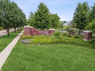 1784 Furrow St, Dekalb, IL 60115
