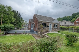 1603 Randolph Ln, Verona, PA 15147