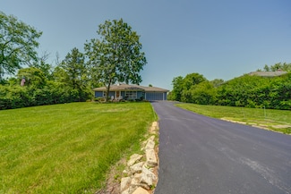 11460 75th St, Burr Ridge, IL 60527
