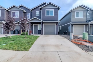 7858 Phaedra Ln, White City, OR 97503